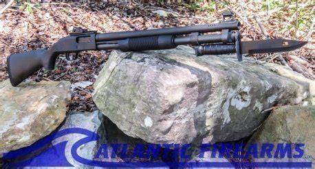 which mossberg shotguns are similar to military shotguns